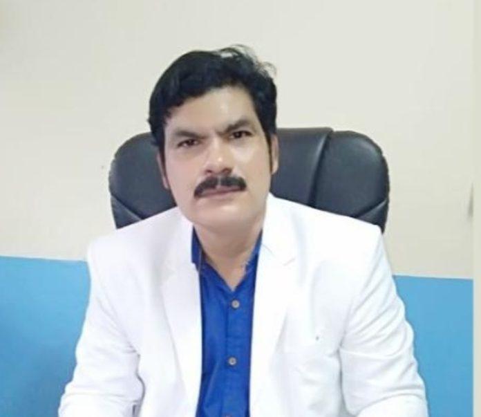 کاروار میڈیکل آفیسر رشوت لیتے ہوئے رنگے ہاتھوں گرفتار