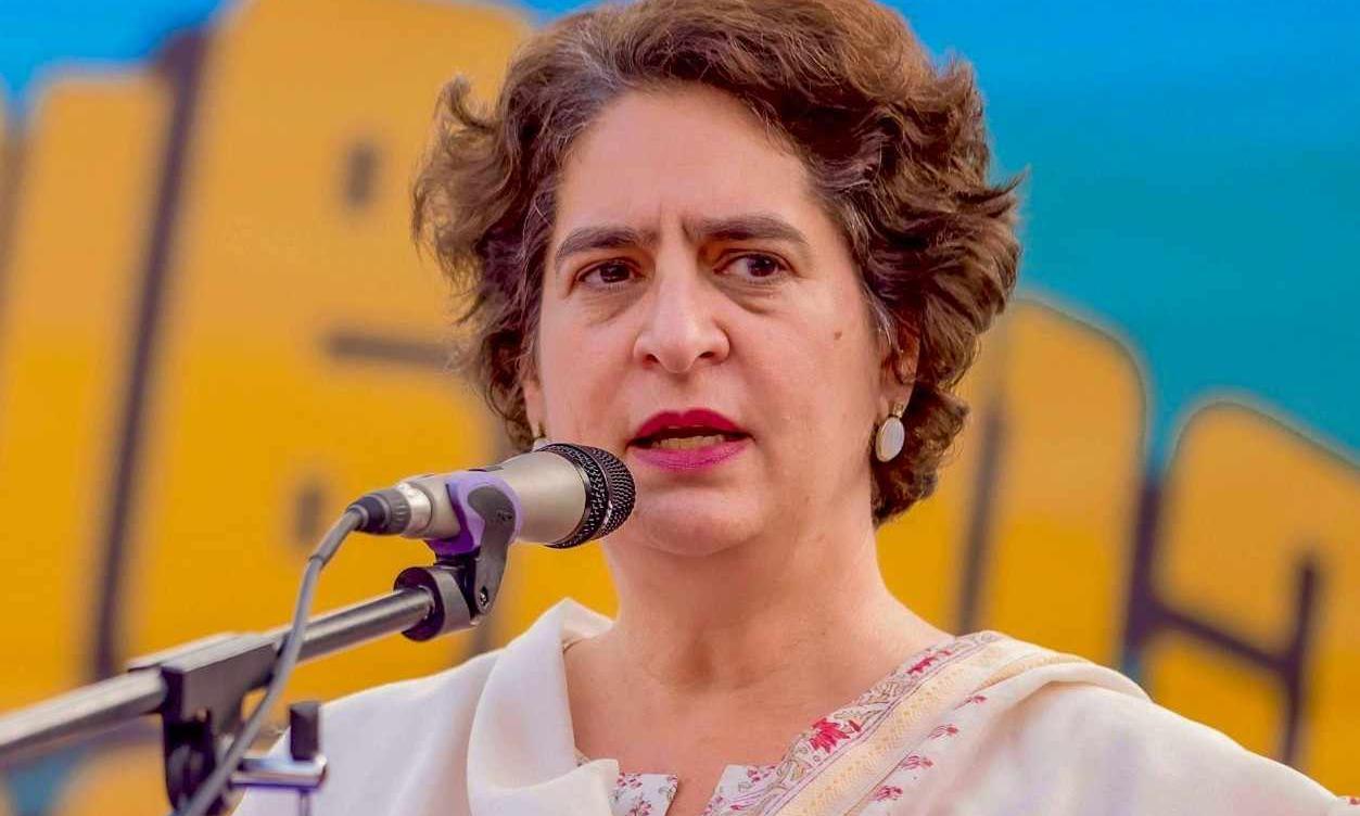 ’وائناڈ کے لینڈ سلائیڈ متاثرین کے قرض معاف نہ کرنے پر مرکزی حکومت بے حس ثابت ہوئی‘، پرینکا گاندھی کا ردعمل