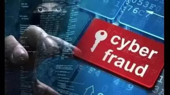 سداپور: کرناٹکا بینک میں 3.51 کروڑ روپوں کا گھپلہ - درج ہوا معاملہ