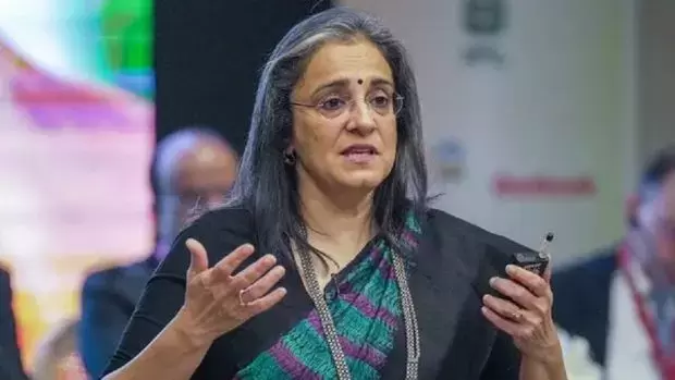شیئر بازار دھوکہ دہی کیس: مادھبی بُچ کے خلاف ایف آئی آر پر بامبے ہائی کورٹ کی روک